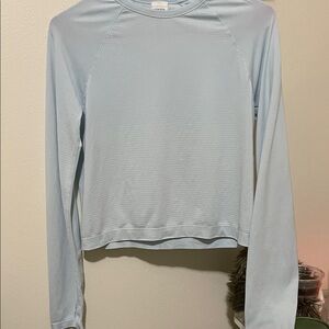 Athleta Sky Blue Long Sleeve Women’s Top